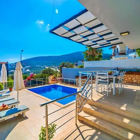 Villa Deniz Manzarali Lara Lueks Kas