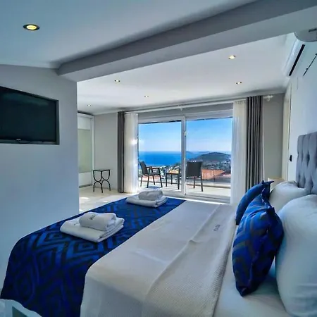 Villa Deniz Manzarali Lara Lueks