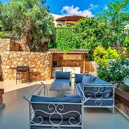 Deniz Manzarali Lara Lueks Villa *